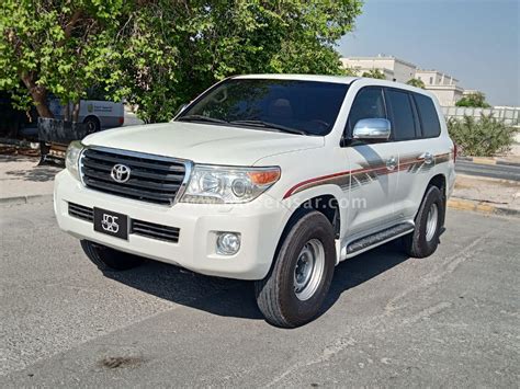 land cruiser qatar toll free.